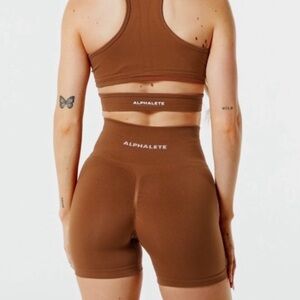 Alphalete Amplify Chestnut Shorts